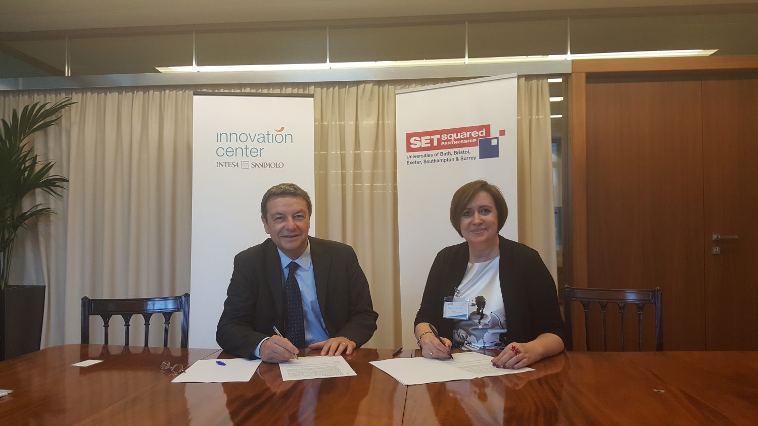 SETsquared sign partnership with leading Italian bank Intesa Sanpaolo